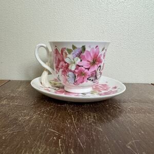 Brivogue Summer Roses Pink‎ Floral Pattern Tea Cup & Saucer Set